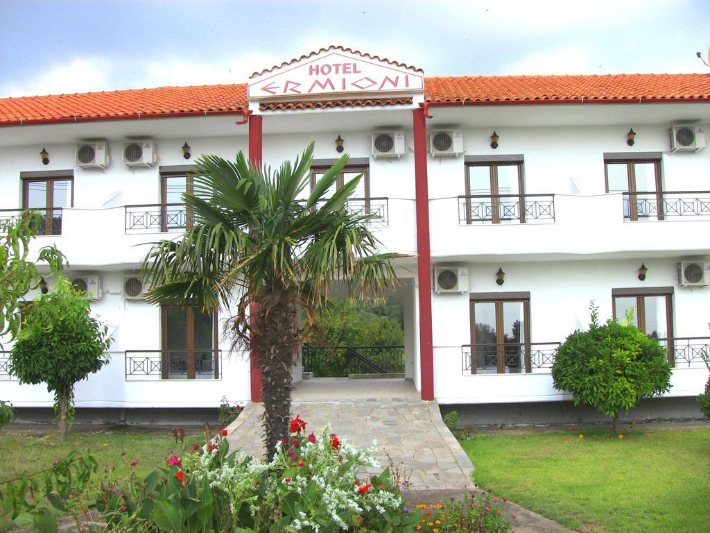 Hotel Ermioni Kalamítsion Exterior foto